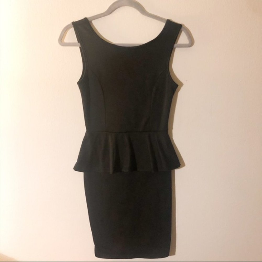 Bodycon Dress Peplum Waist Sleeveless Small Black